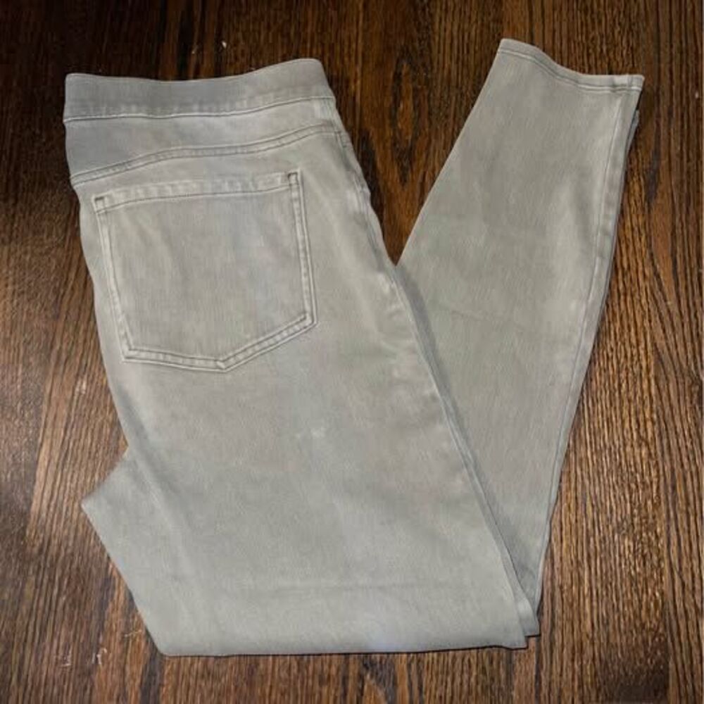 Spanx XL Women’s Jeggings Light Green Stretchy Pants